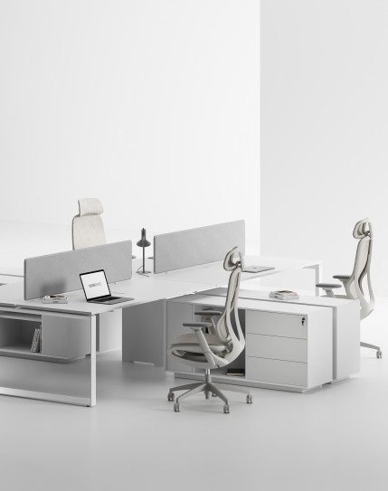 ACE Pro Series Cluster of 4x Workstation with Side Cabinet White White