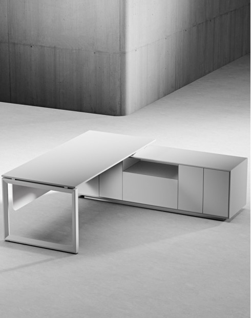 Manhattan L-Shape White Frame Executive Desk