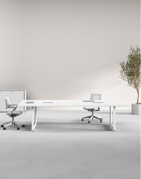 White shop meeting table