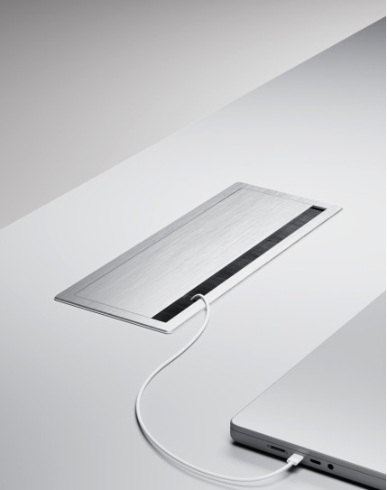 Flip Cover Brushed Silver