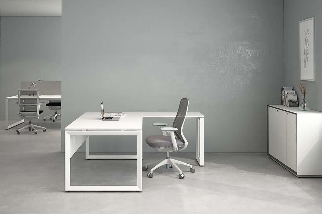 Office Furniture Dubai Modern Office Desks and Chairs Workspace